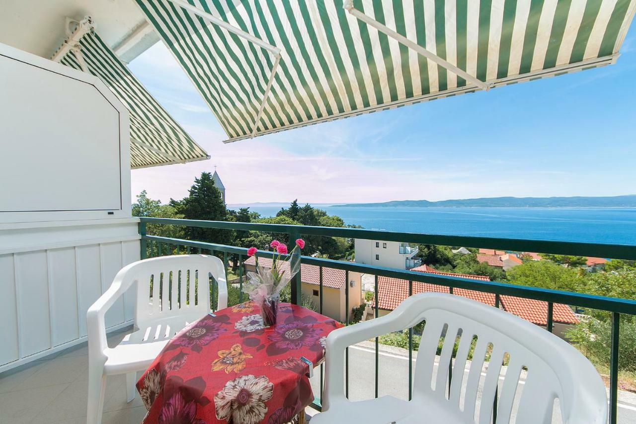 Apartmani Jurica I Ankica Brela Exterior foto